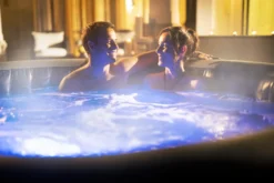 SPA GONFLABLE BESTWAY LAY-Z-SPA SANTORINI HYDROJET 20 SPA GONFLABLE BESTWAY LAY-Z-SPA SANTORINI HYDROJET -Magasin Piscine spa gonflable bestway lay z spa santorini hydrojet 7